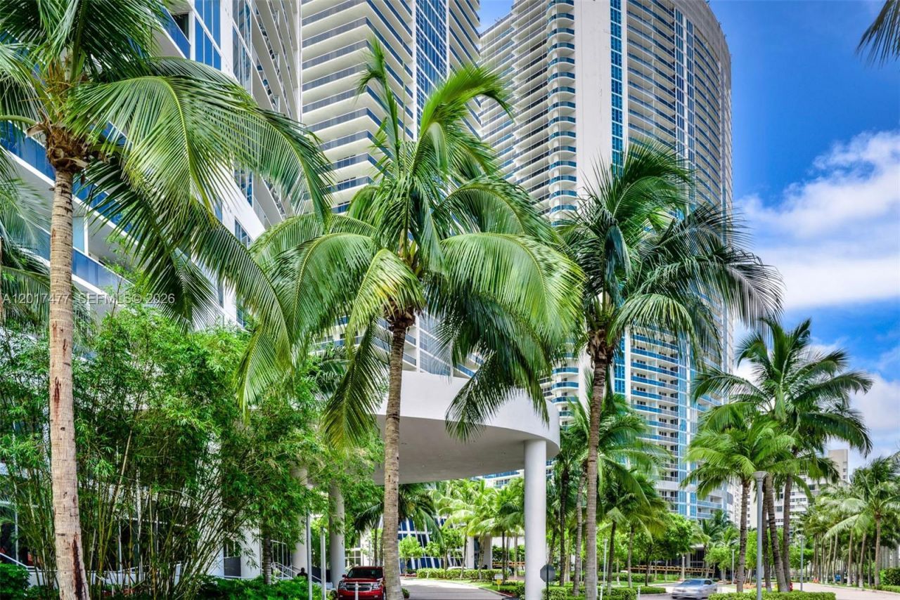 1850 S Ocean Dr , Unit 2909, Hallandale Beach, FL 33009 Photo