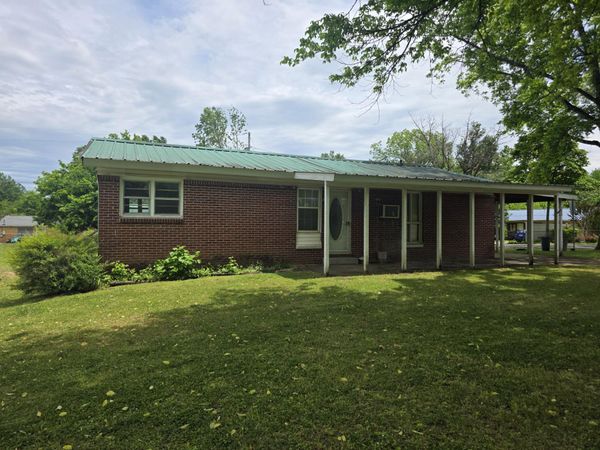200 N Aberdeen St., Iuka, MS 38852