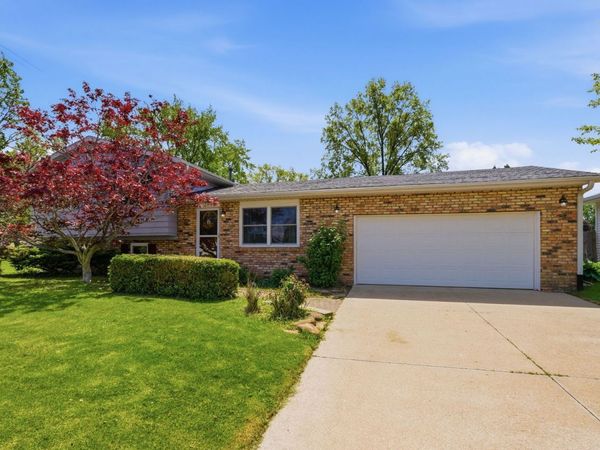 1014 5th Street A Street , Hampton, IL 61256
