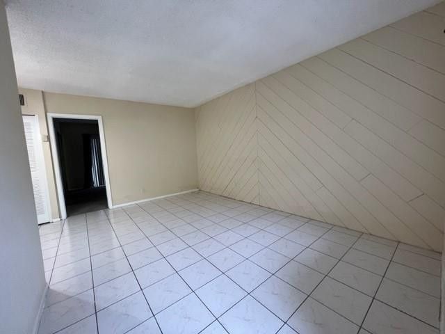 1407 NE 56th Street, Unit 312, Fort Lauderdale, FL 33334 Photo