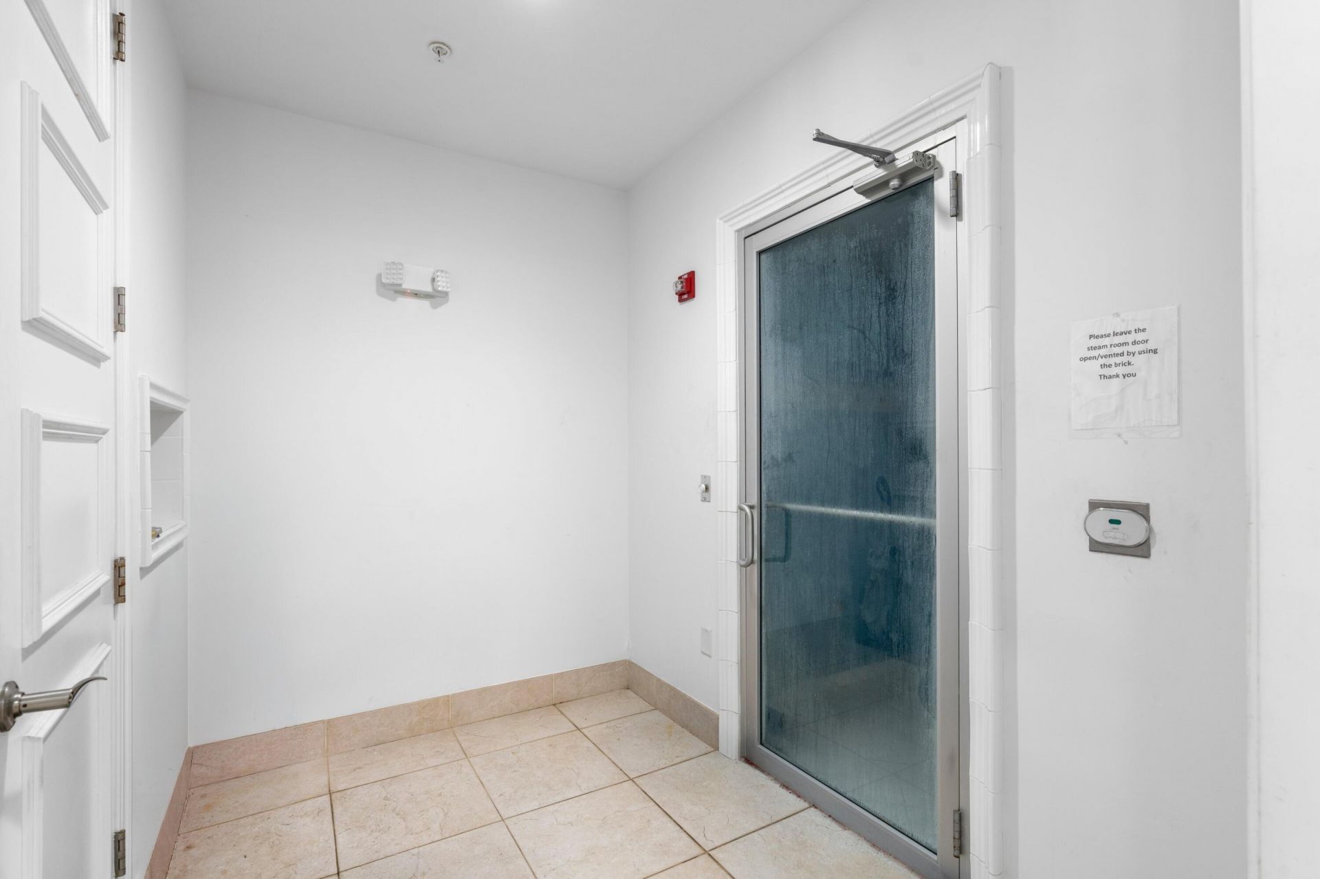 701 SE 21st Avenue, Unit 109, Deerfield Beach, FL 33441 Photo