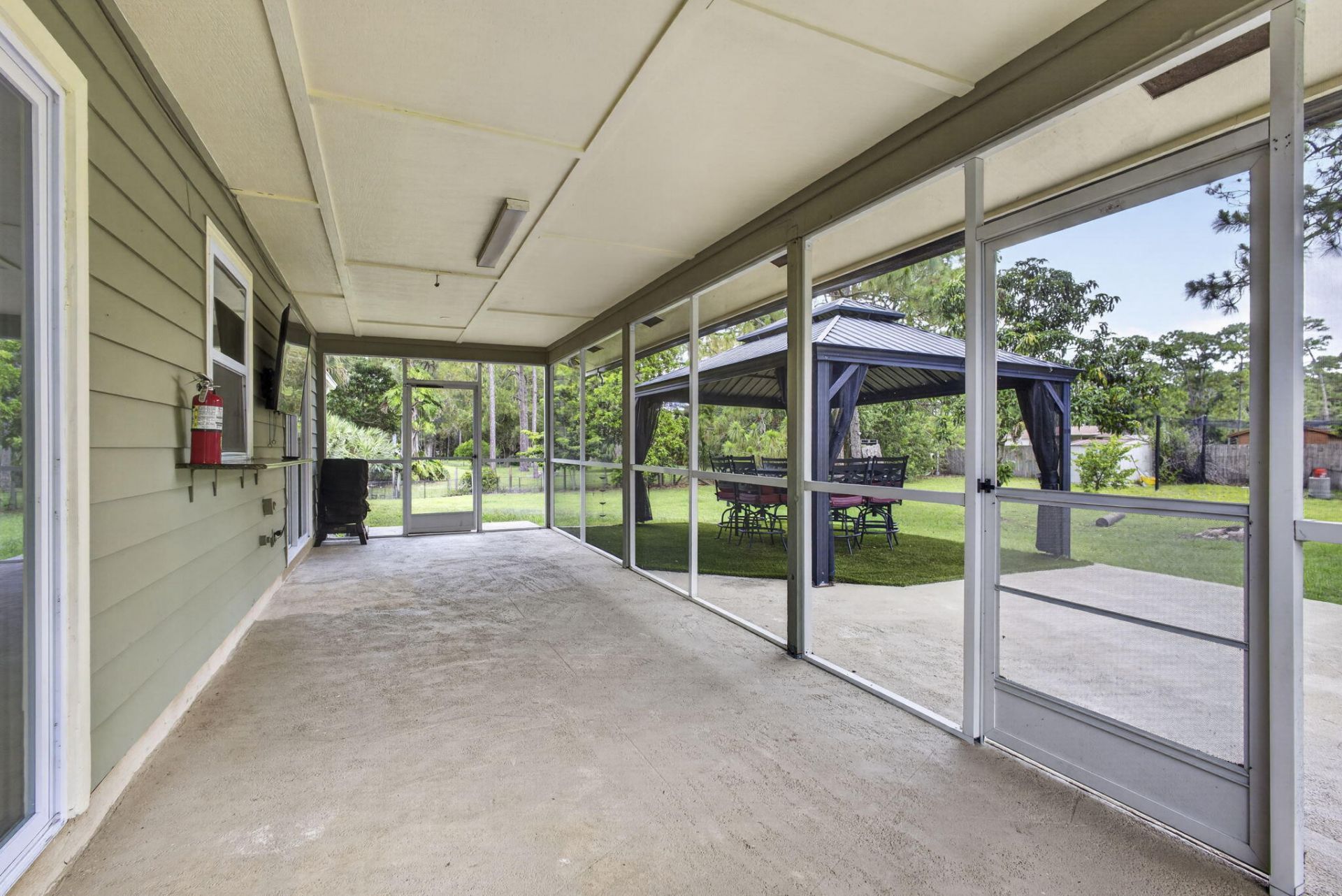 11127 46th Place N, West Palm Beach, FL 33411 Photo
