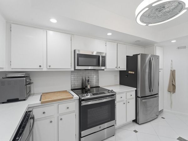 2681 S Course Drive, Unit 808, Pompano Beach, FL 33069