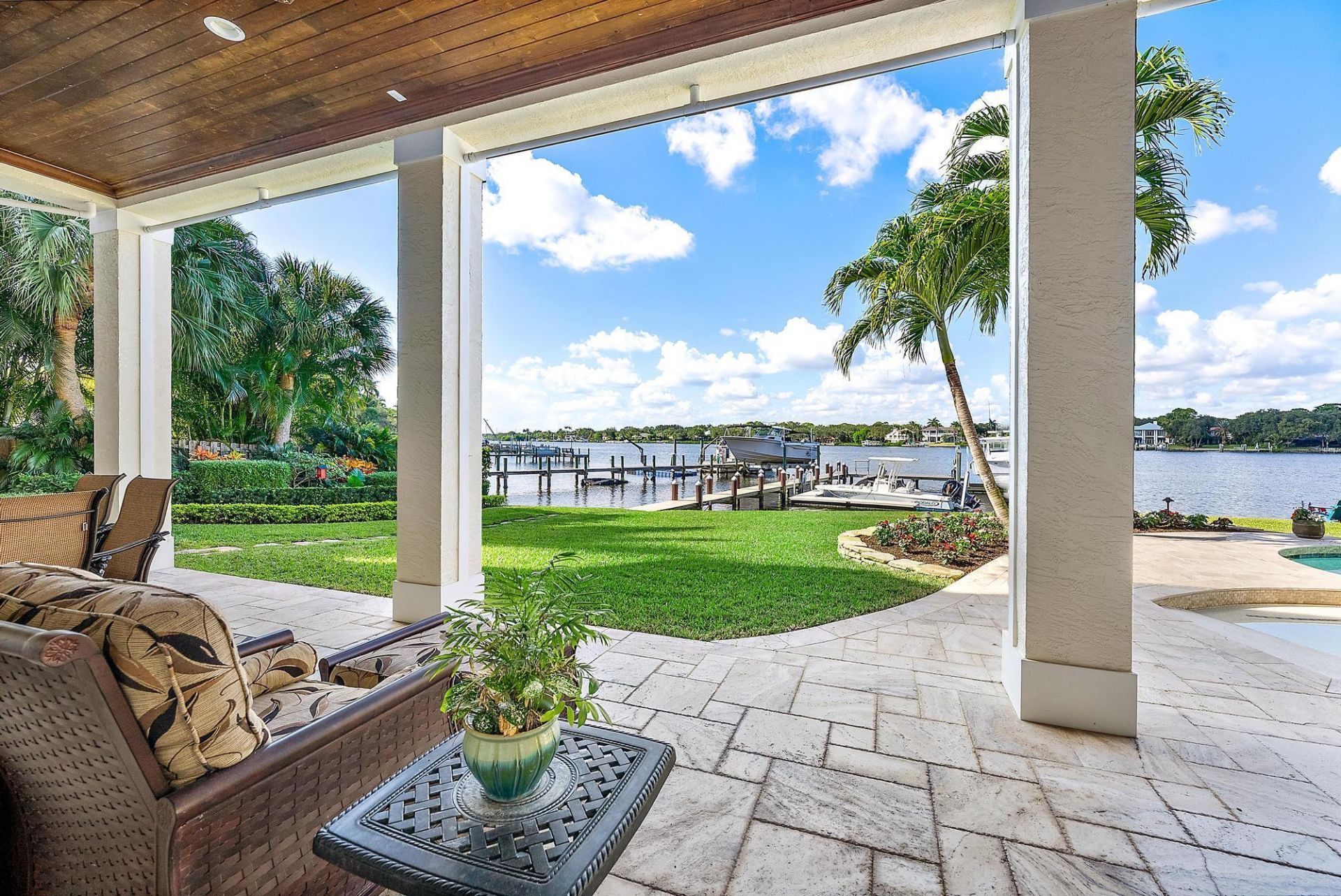 18137 Palm Point Drive, Jupiter, FL 33458 Photo
