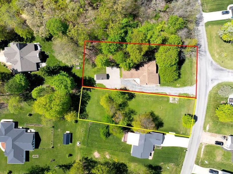 329 Floralwood Drive , Howard, OH 43028 Photo 4