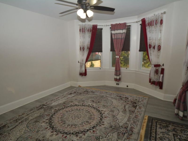 11122 Main Street, Cincinnati, OH 45241 Photo 3