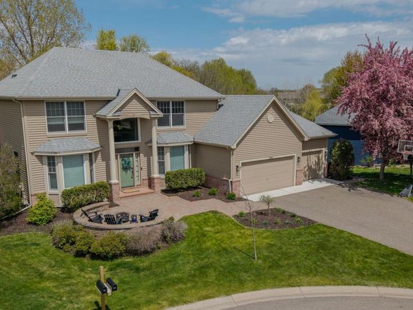 17800 32nd Place N, Plymouth, MN 55447