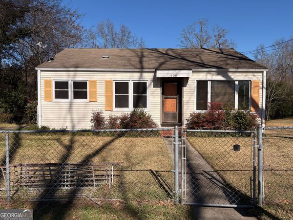 408 Main Street, Byron, GA 31008