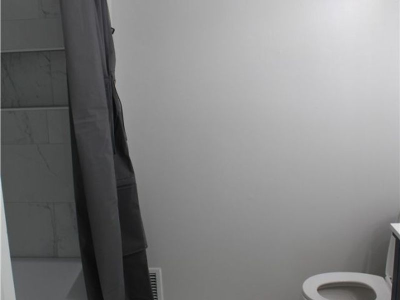 3629 W 130th Street, Cleveland, OH 44111 Photo 26
