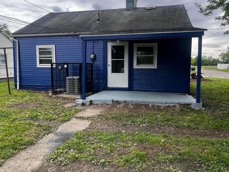 3180 E 12th Avenue , Columbus, OH 43219 Photo 2
