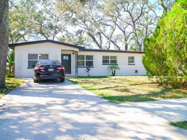 10420 N 22ND STREET , TAMPA, FL 33612