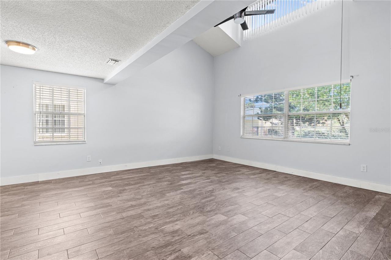 8520 Us Highway 1, Unit D3, Micco, FL 32976 Photo