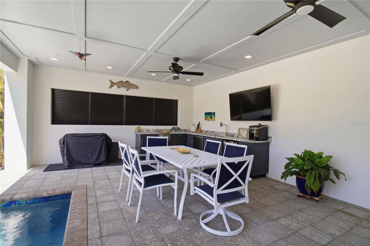 1912 Riverside Drive E, Bradenton, FL 34208 Photo