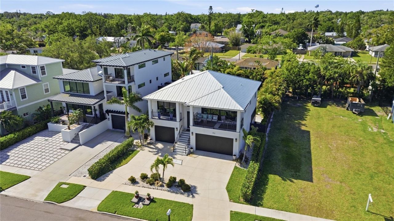 1912 Riverside Drive E, Bradenton, FL 34208 Photo