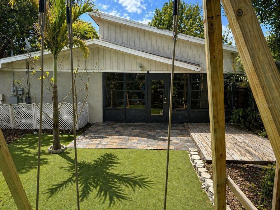 Property Image 43