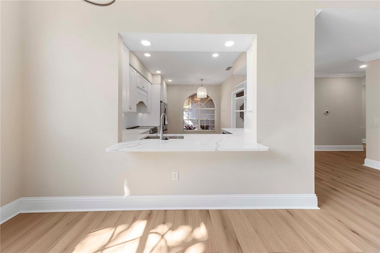 4424 Highland Park, Unit 5, Sarasota, FL 34235 Photo