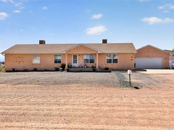 971 S Los Charros Drive , Pueblo, CO 81007