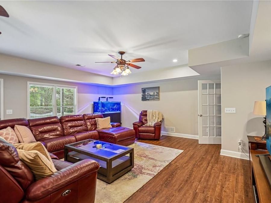 Property Image 42