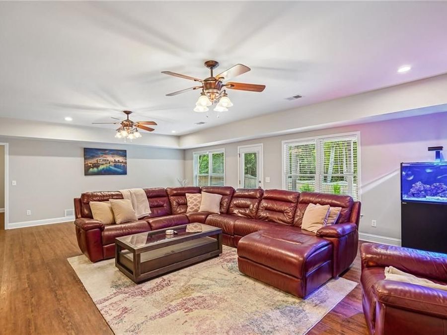 Property Image 43