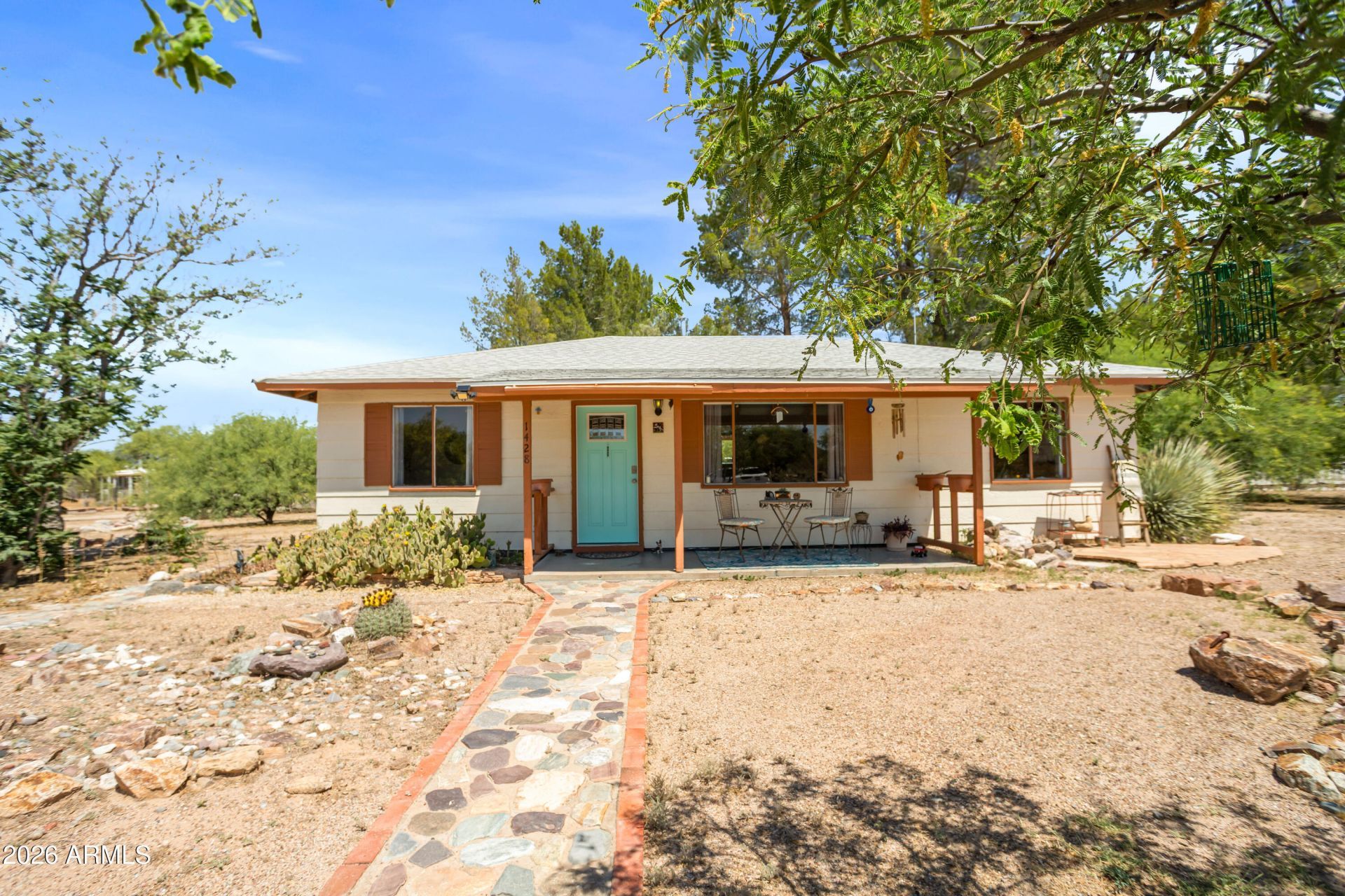 1428 N Cemetery Road, Benson, AZ 85602 Main Photo