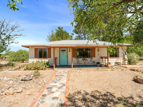 1428 N CEMETERY Road, Benson, AZ 85602