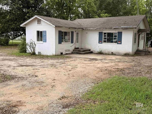 1064 Union Avenue, Loxley, AL 36551