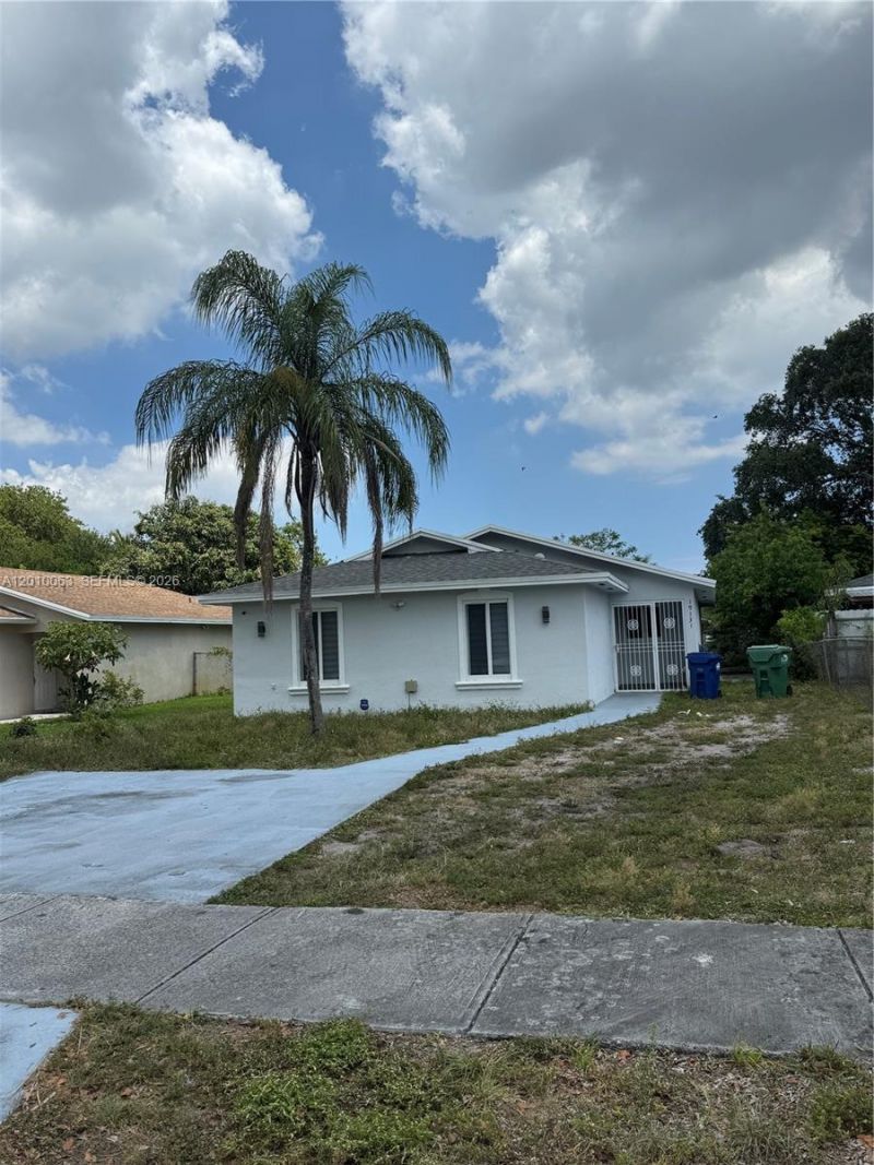19131 NW 33rd Ct , Miami Gardens, FL 33056 Photo