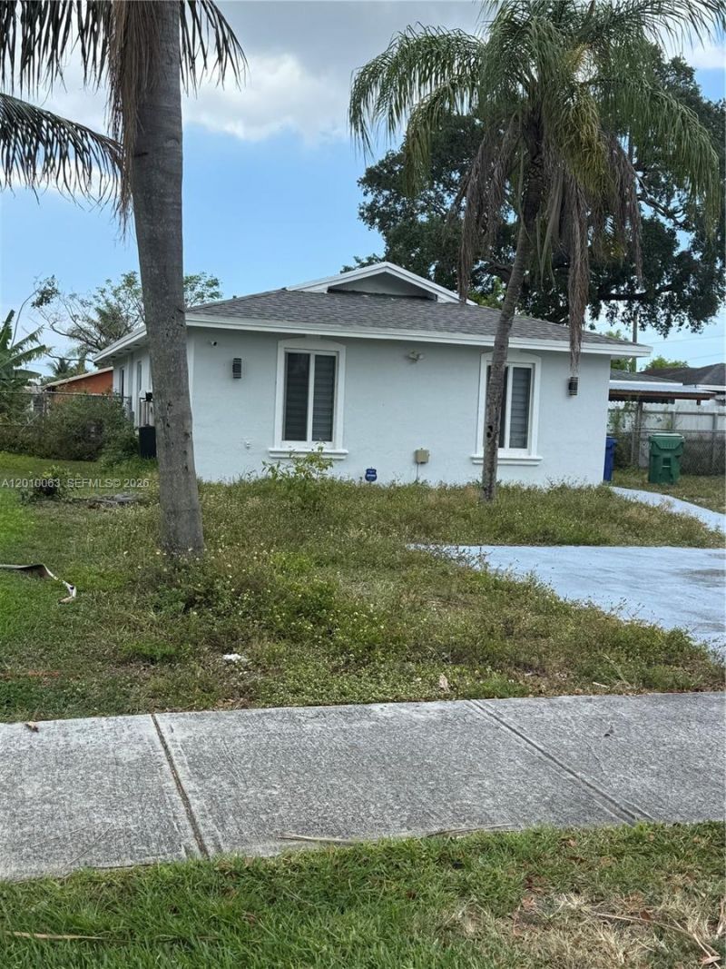 19131 NW 33rd Ct , Miami Gardens, FL 33056 Photo