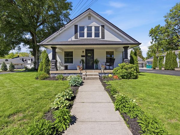 506 S Center Street, Plainfield, IN 46168