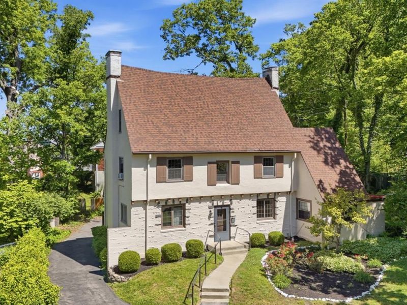 3931 Leyman Drive, Cincinnati, OH 45229 Photo 2