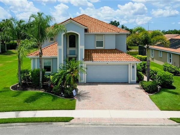 3613 Valle Santa CIR, CAPE CORAL, FL 33909