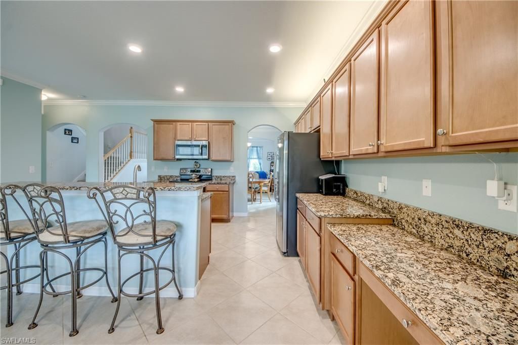 3613 Valle Santa Cir, Cape Coral, FL 33909 Photo