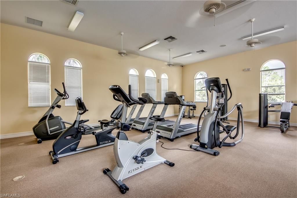 3613 Valle Santa Cir, Cape Coral, FL 33909 Photo