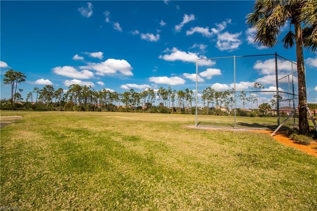 3613 Valle Santa Cir, Cape Coral, FL 33909 Photo