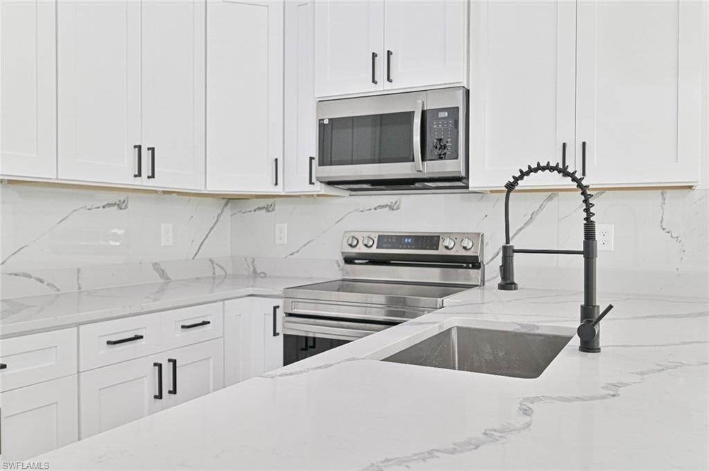 585/587 Alabama Rd S, Lehigh Acres, FL 33974 Photo