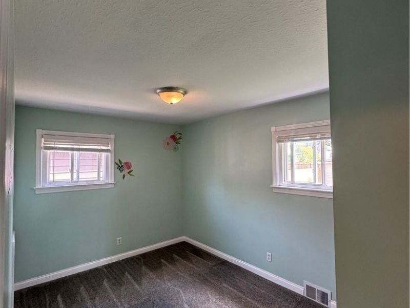 2923 Lucerne Avenue, Parma, OH 44134 Photo 14