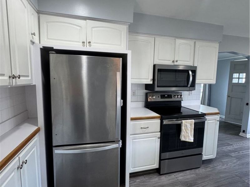 2923 Lucerne Avenue, Parma, OH 44134 Photo 4