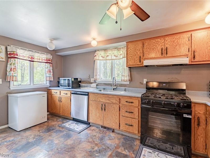 15614 Chillicothe Road, Chagrin Falls, OH 44022 Photo 7