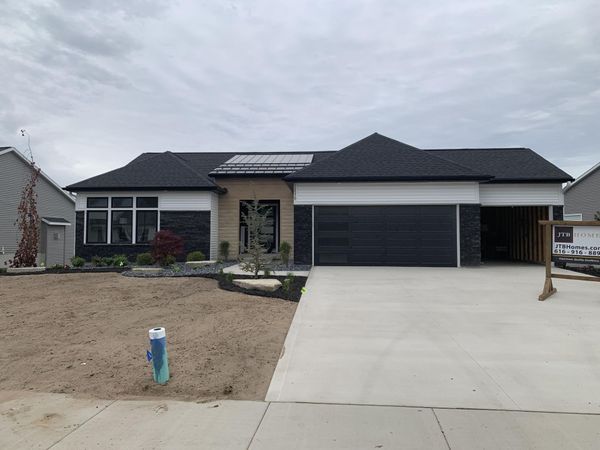 12570 Riverton Road, Grand Haven, MI 49417