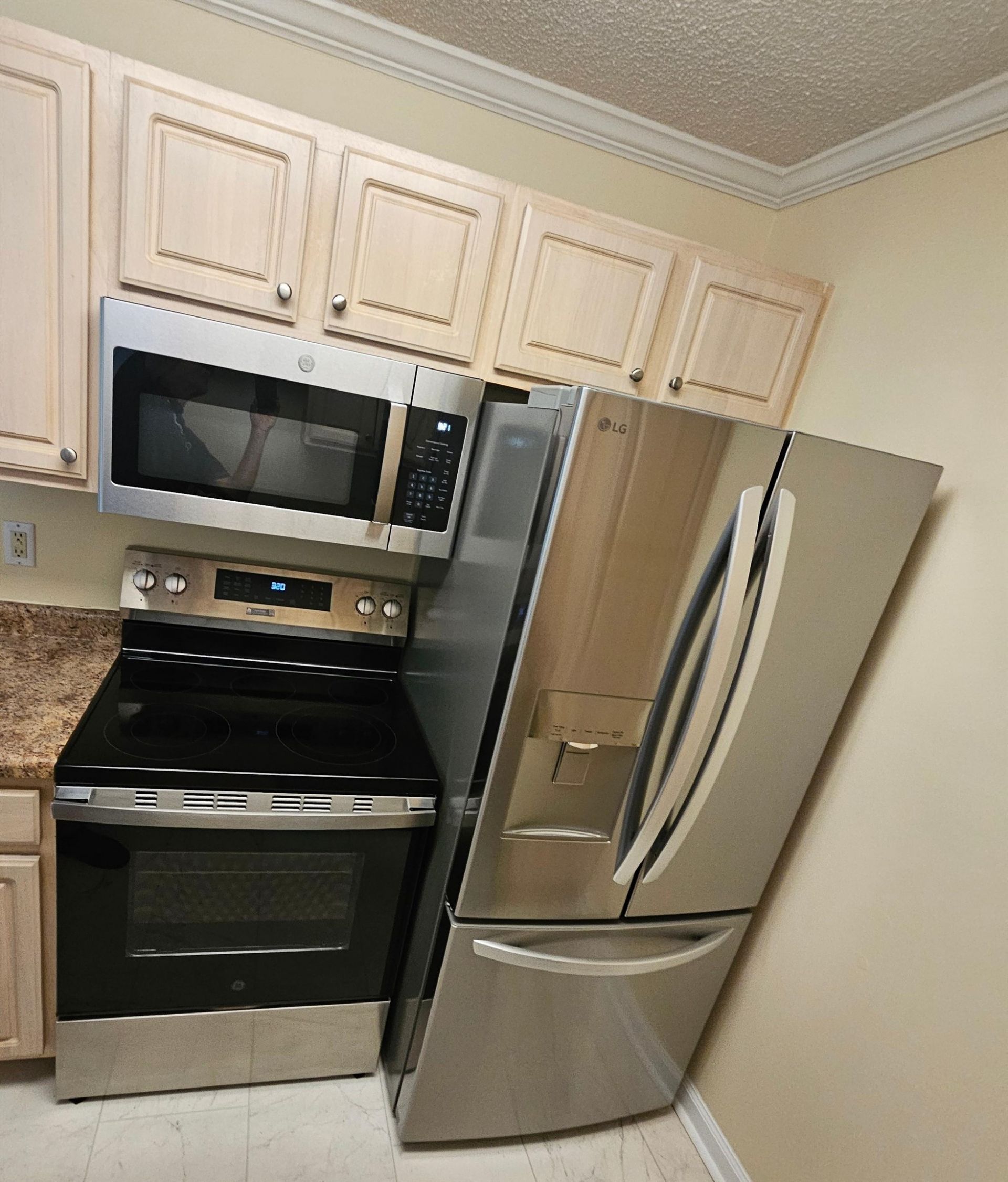3741 Block House Way Photo 4