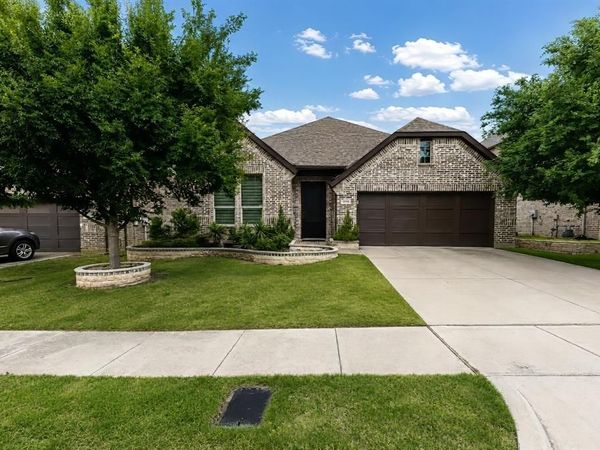 2609 Navarro Trail, Euless, TX 76039