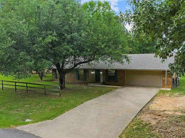 9720 Locust Hill, Greenwood, LA 71033