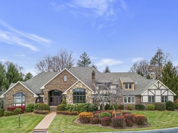 3 Crownview Ln, Bernardsville, NJ 07924