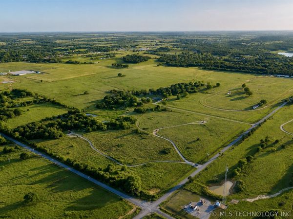 13605 Memorial Road , Wilson, OK 73463