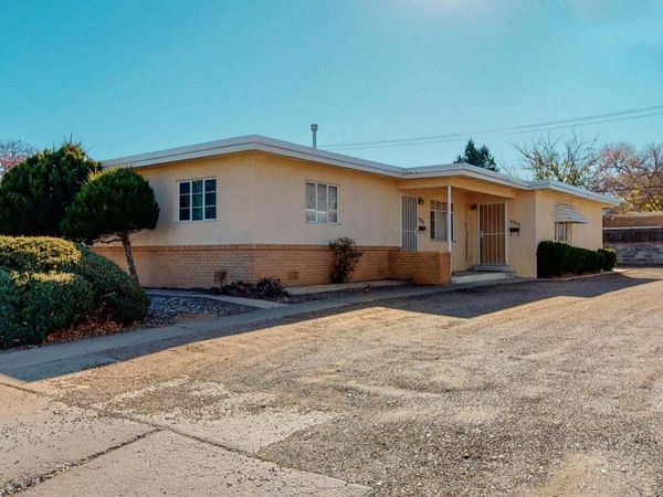 4512-4514 Zuni Road SE, Albuquerque, NM 87108