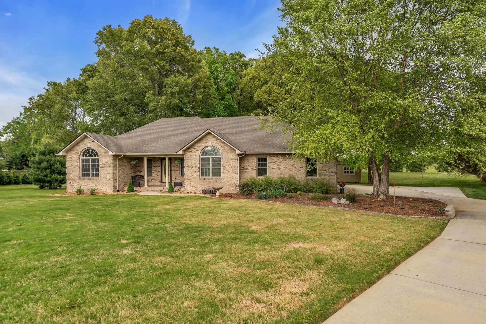 270 Audobon Dr, Winchester, TN 37398 Main Photo