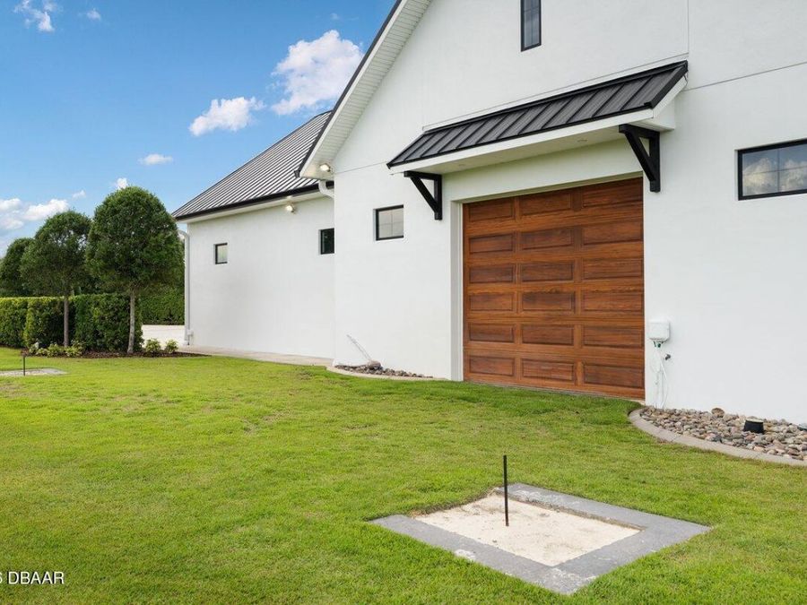 Property Image 100