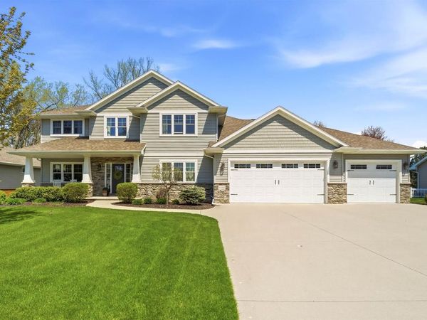 W5866 SWEET WILLIAM DRIVE, Appleton, WI 54915