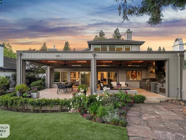 207 Live Oak Dr, Danville, CA 94506