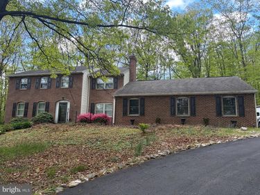 1231 LINDY TERRACE , BOILING SPRINGS, PA 17007